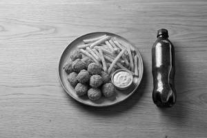 CHICKEN POPS + FRENCH FRIES + 1 BOTTLE COLD DRINK