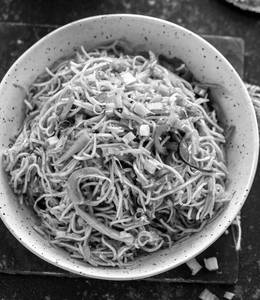 Schezwan noodles