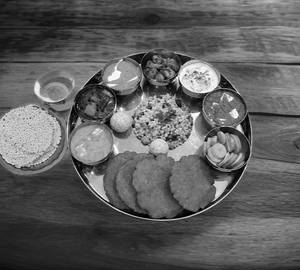 Navratri Spl Singhara Poori  Thali With Falahari Aloo Sabzi & Curd