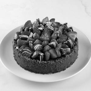 Rich Chocolate Strawberry Cake