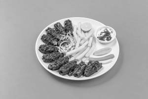 Chicken Seekh Kebab (8pc)
