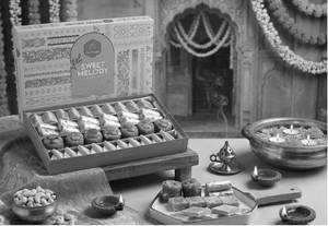Kaju Pinni Mix Box