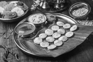 Ghee Podi Mini Idli