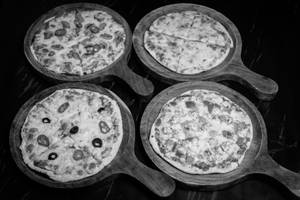 4 Mini Pizza Combo