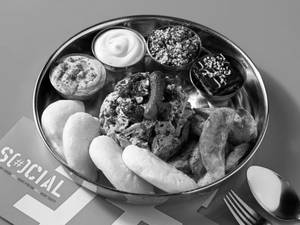 Deconstructed Chicken Shawarma Mealbox