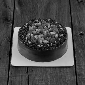 Strawberry Hazelnut Dutch Truffle Cake