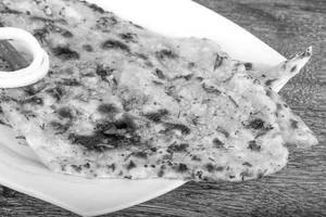 Onion Chilli Naan