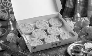 Sharodiya Gift Box