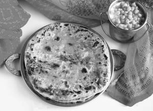 Aalu Pyaaz Paratha