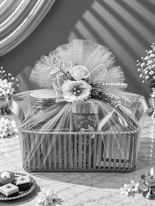 Solstice Hamper 9