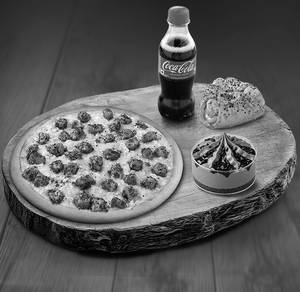 My Lunch Meal: Pepper BBQ Chicken Pizza