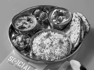 Butter Chicken And Dal Tadka Mealbox