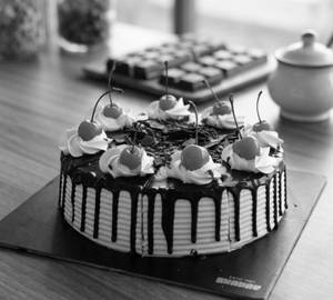 Black Forest Pastry [1 Piece]