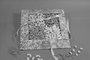 DF Gift Hamper 01(11.5x11.5)