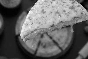 Margherita Pizza (Serves 1).