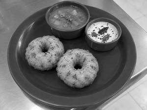 Vada 2Pc