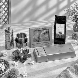 Dakshin Diwali Gift Hamper | Sunheri Chocolates, South Indian Coffee & Brassware