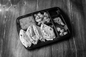 Roti Dal Thali
