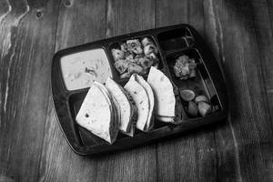Roti Kadhi Thali