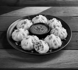 Butter Veg Steamed Momos 10 Pieces