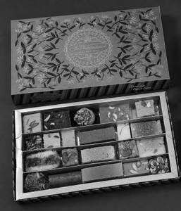 Premium Gift Box 800Gms [GB1]