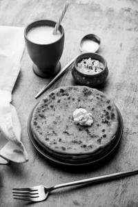 Soya Paratha + lasshi