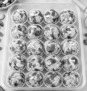 Dryfruit Ladoo