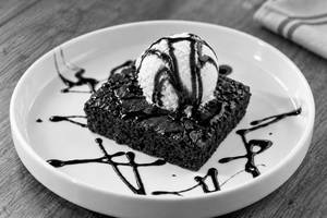 Brownie With Ice Cream