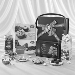 The Royal Splendour Hamper