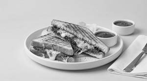 Cheese Chutney Sandwich