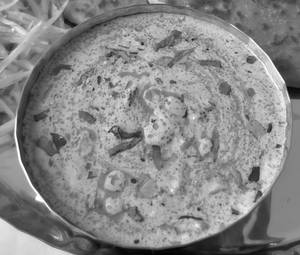 Authentic kathiywadi dahi tikhari
