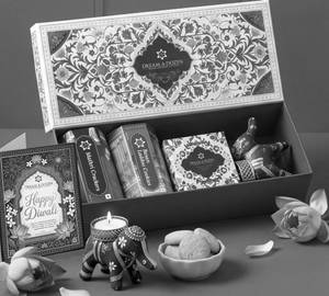 Floral Fantesia Diwali Gift Hamper (Single)