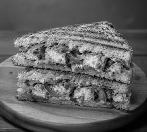 Tandoori Paneer Sandwich