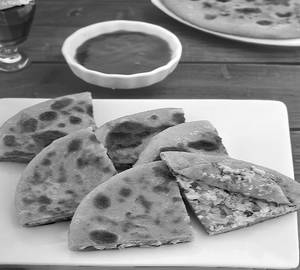 Paneer Paratha Butter