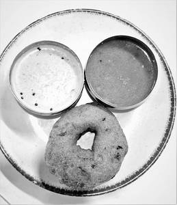 Uddina Vada (1)