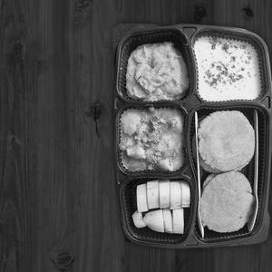Aloo Tamatar Paneer Mix , Poori, Mungfali Halwa, Dahi Rayta , Fruit ,Papad