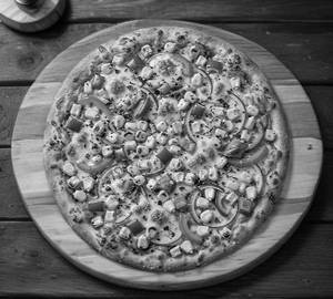 Cheese corn paneer pizza 8inch