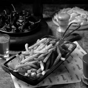 Spicy Peri Peri French Fries (100 Gm)