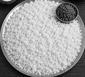 Arisi Puttu With Coconut And Jaggery