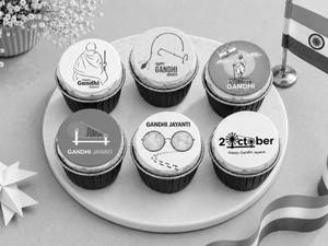 Gandhi Jayanti Tribute Photo Cupcakes - 6 Pc