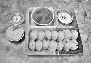Ghee Idli [14 Pieces]