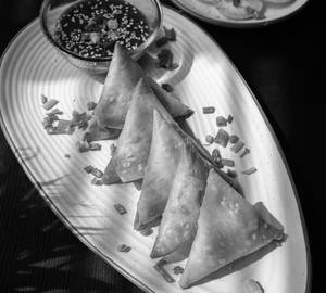 Veg Samosa