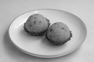 Besan Laddu [2 pieces]