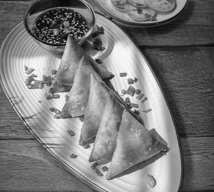 Chicken Samosa