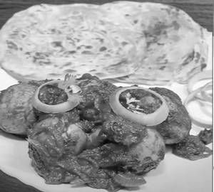 Parotta With Egg Fry