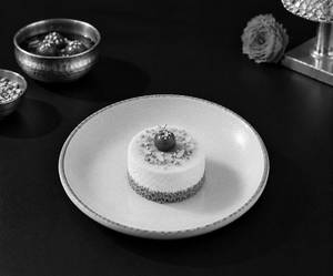 Gulab Jamun Cheesecake