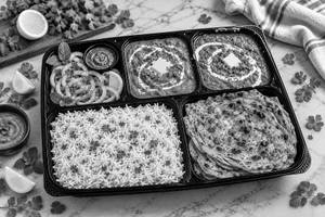 Laccha Paratha Thali