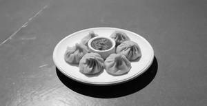 Veg Butter Steam Uncle Special Momos