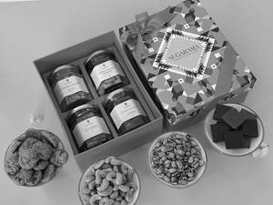 Diwali Gift Box - Medium