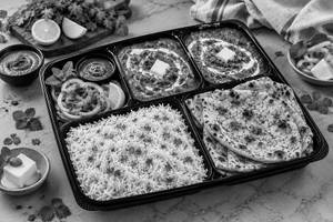 Garlic Naan Thali